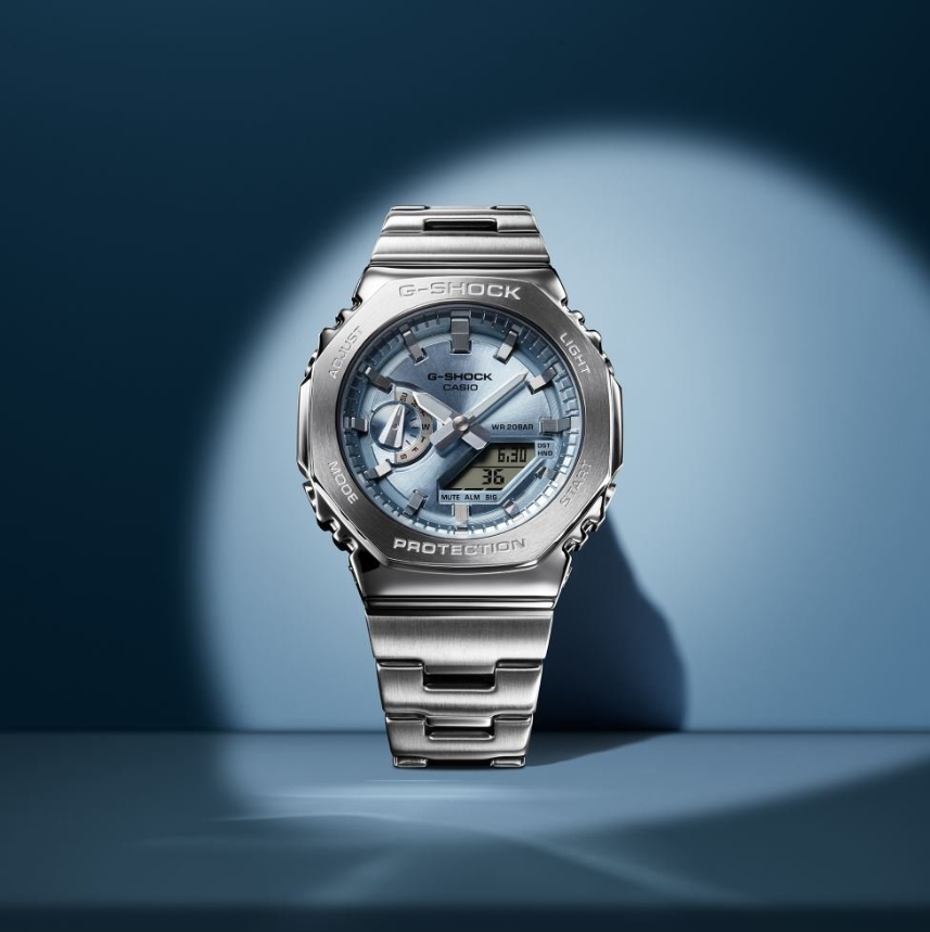 Casio G-Shock GM-2110D-2ADR Kol Saati Casio G-Shock GM-2110D-2ADR Kol Saati