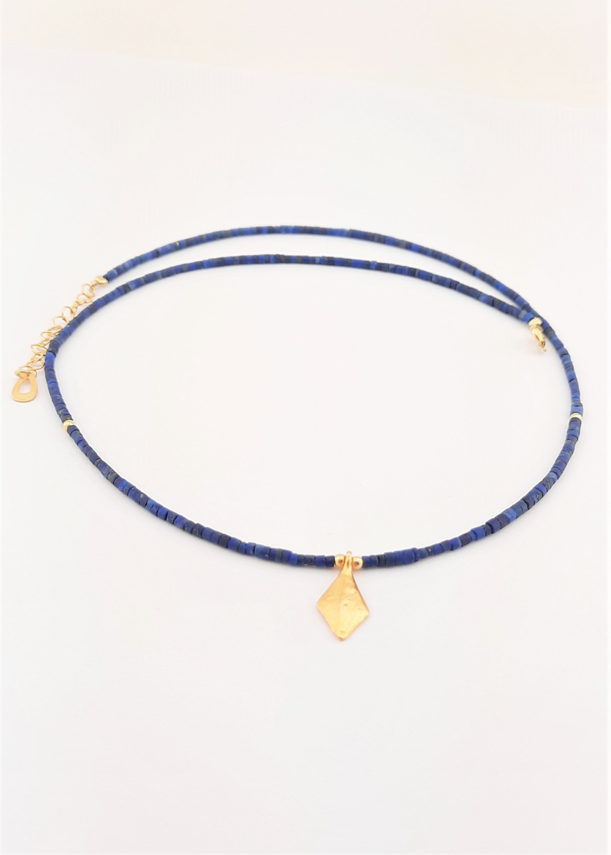 Dörtgen Uçlu Lapis Lazuli Taşlı Kolye