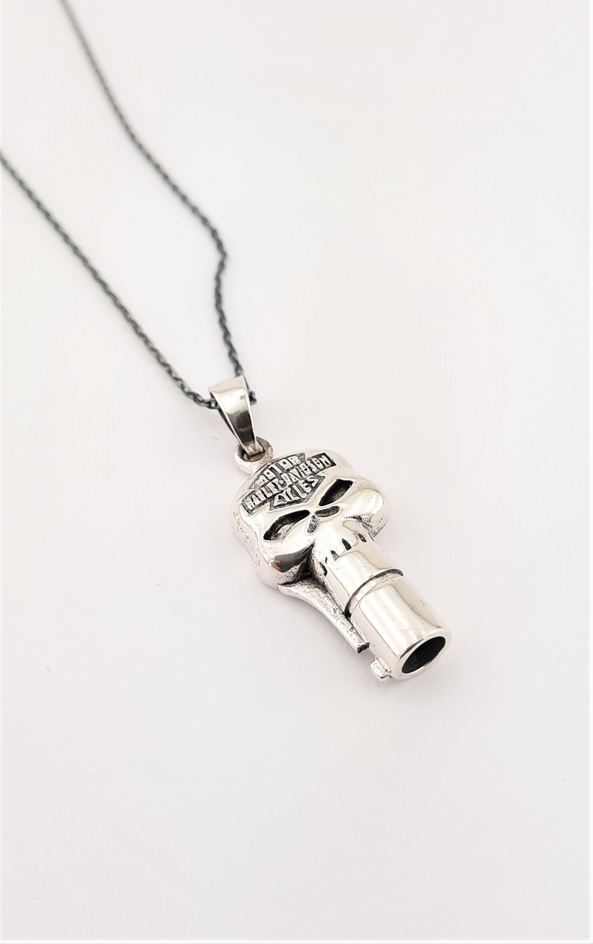 Harley Davidson Kuru Kafa Gümüş Kolye Harley Davidson Kuru Kafa Gümüş Kolye