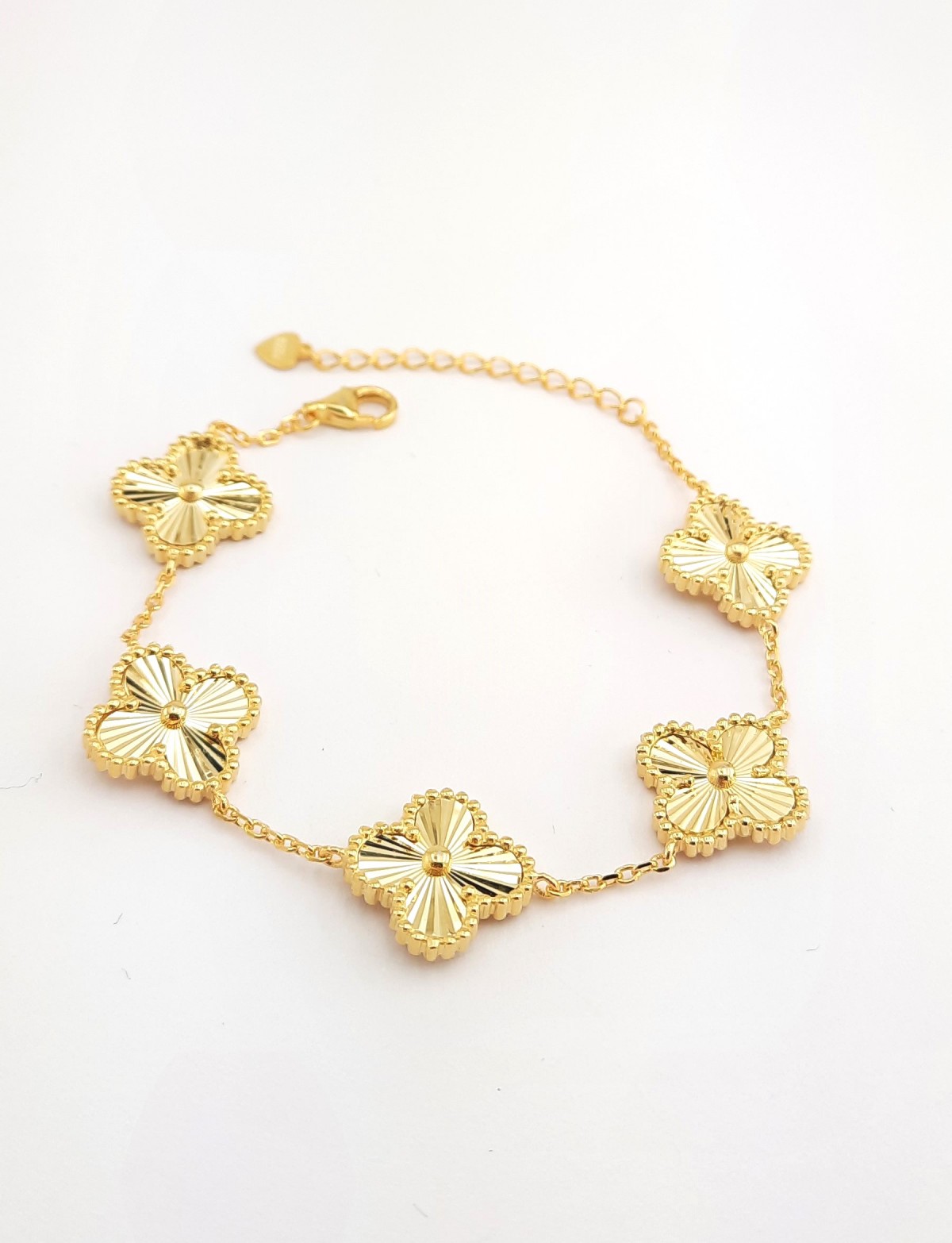 Lazer Kesim Beşli Yonca Model Gold Gümüş Bileklik Lazer Kesim Beşli Yonca Model Gold Gümüş Bileklik