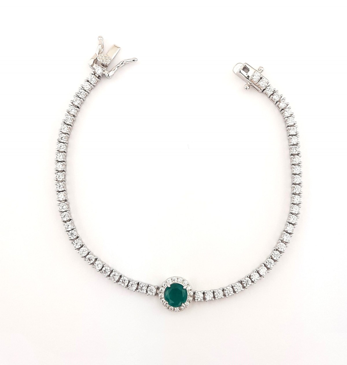 Ortası Yuvarlak Yeşil Taşlı Su Yolu Gümüş Bileklik Ortası Yuvarlak Yeşil Taşlı Su Yolu Gümüş Bileklik