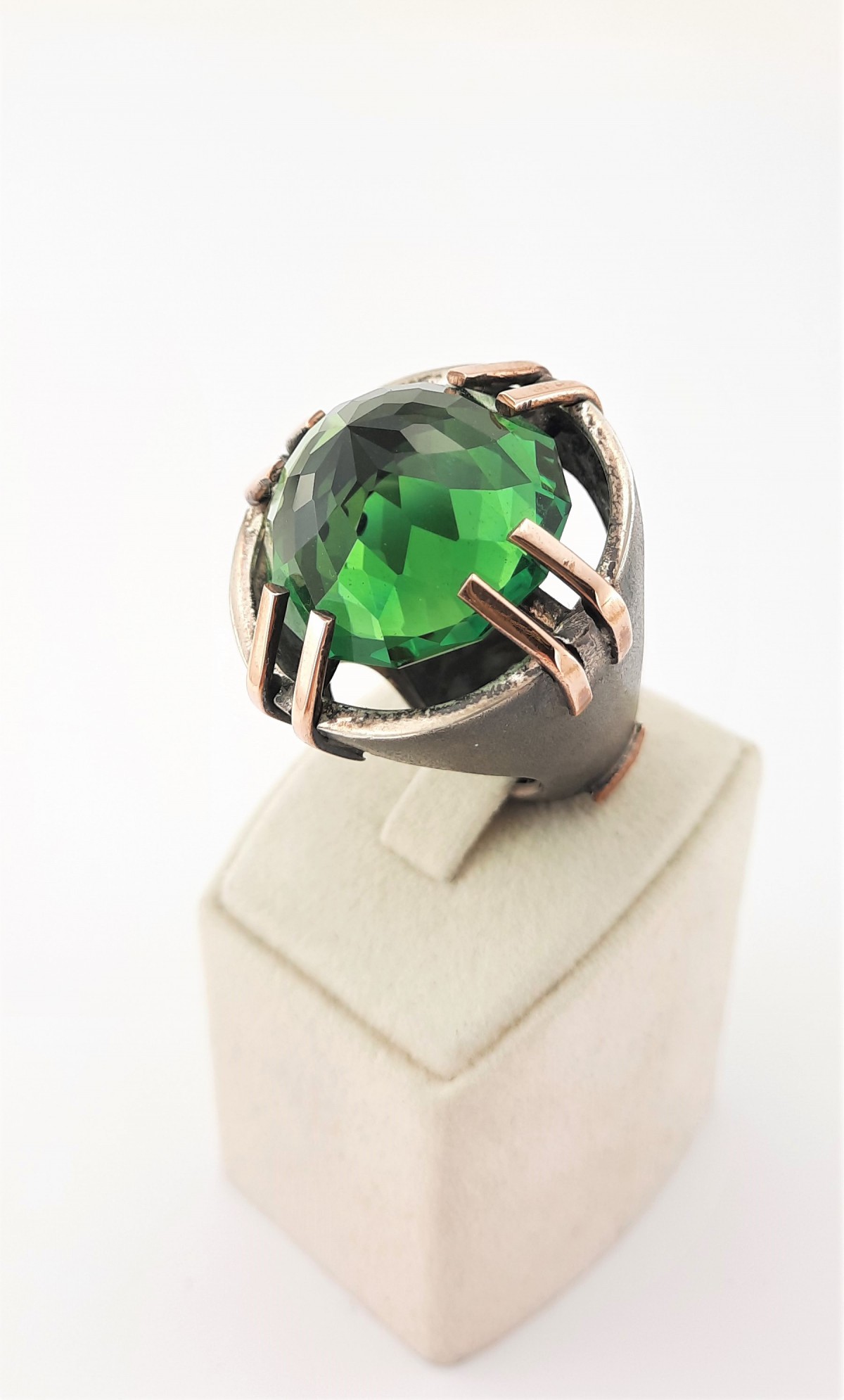 Peridot Taşlı Kova Model Tasarım Gümüş Yüzük