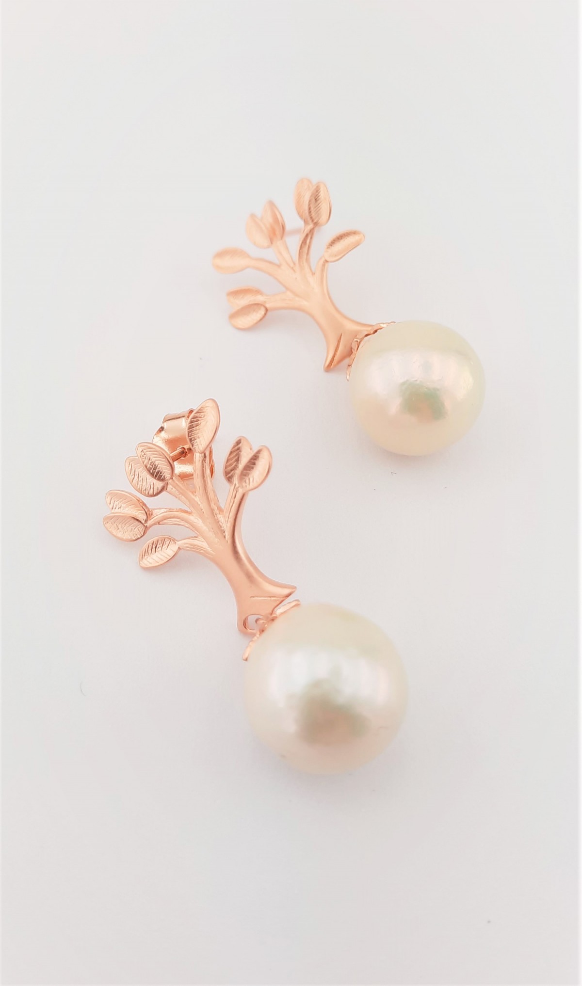 Sallantılı Barok İncili Hayat Ağacı Rosegold Gümüş Küpe Sallantılı Barok İncili Hayat Ağacı Rosegold Gümüş Küpe