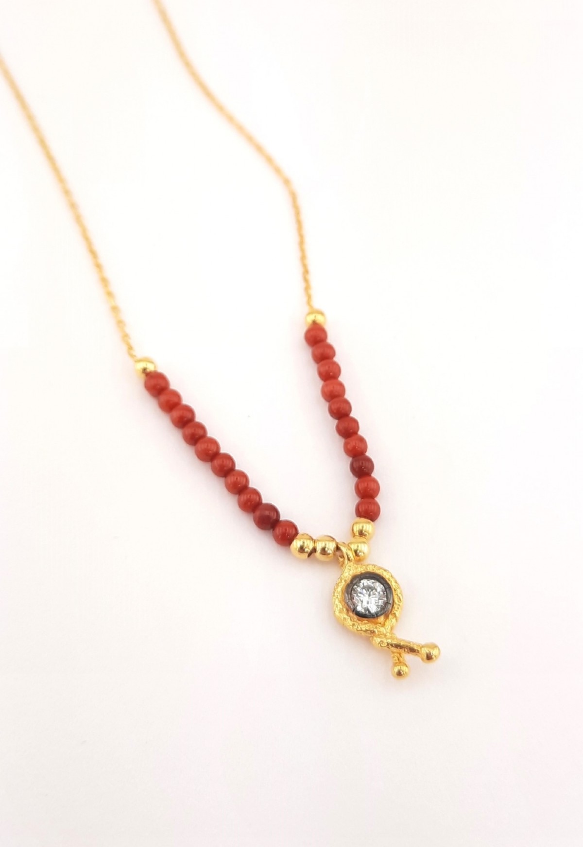 Taşlı Uçlu Mercan Taşlı Gümüş Kolye Taşlı Uçlu Mercan Taşlı Gümüş Kolye