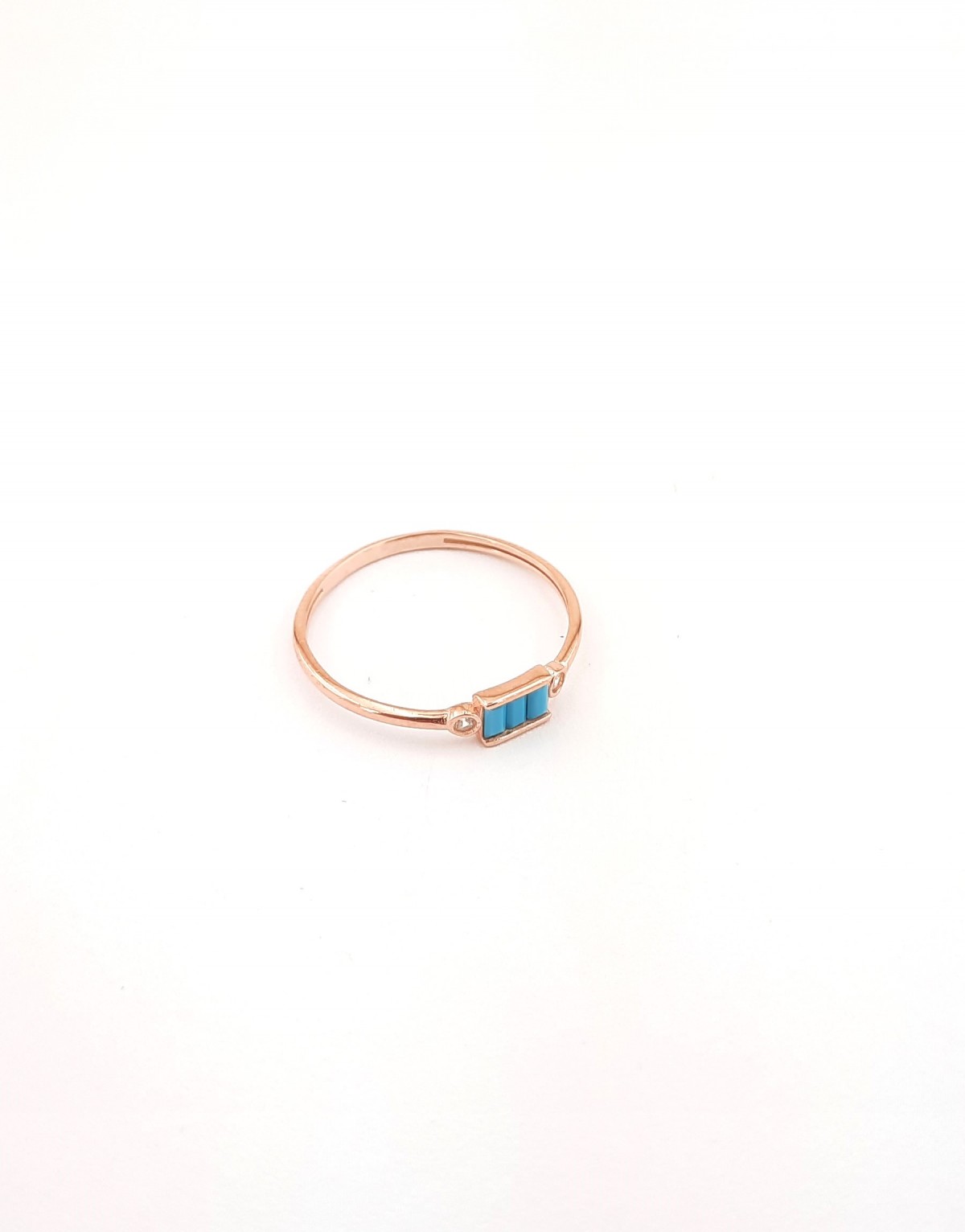 Üç Minik Turkuaz Renk Taşlı İnce Gümüş Yüzük Üç Minik Turkuaz Renk Taşlı İnce Gümüş Yüzük