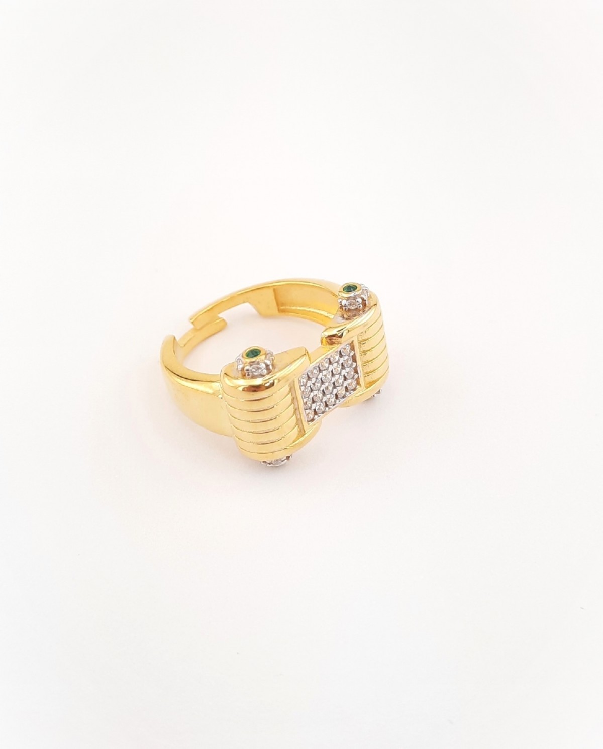 Yanları Yeşil Taşlı Trend Gümüş Yüzük Yanları Yeşil Taşlı Trend Gümüş Yüzük