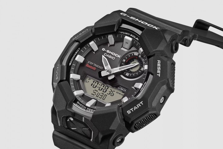 Casio G-Shock GA-B010-1ADR Kol Saati