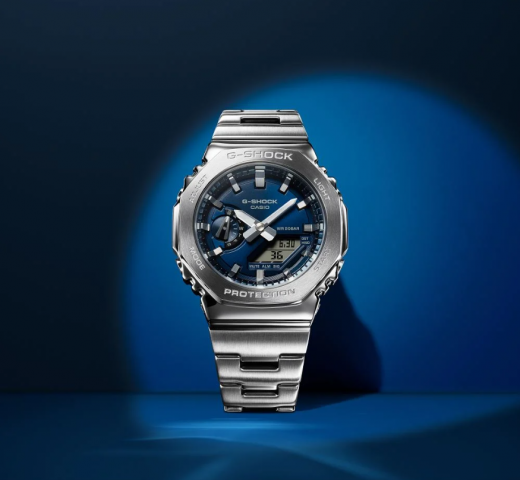Casio G-Shock GM-2110D-2BDR Kol Saati