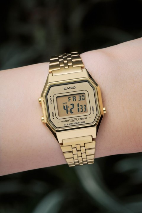 Casio LA680WGA-9DF Kol Saati