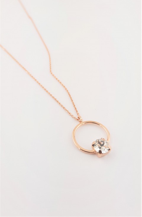 Halka Üzerinde Swarovski Tektaşlı Gümüş Kolye Halka Üzerinde Swarovski Tektaşlı Gümüş Kolye