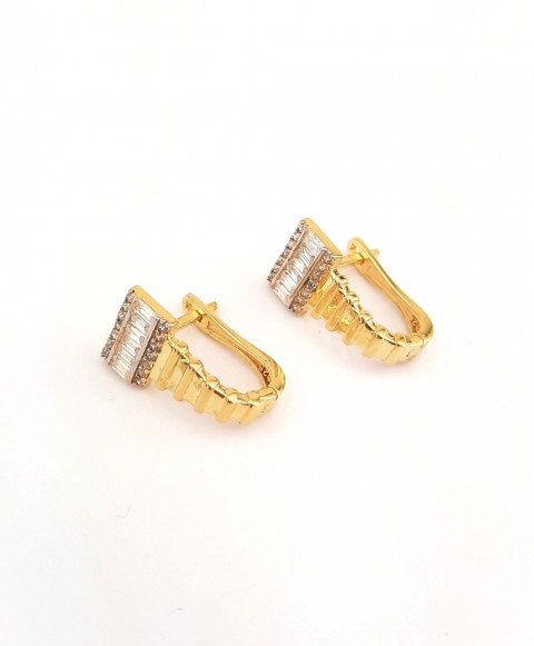 Minik Baget Taşlı Çizgili Model Trend Gümüş Küpe