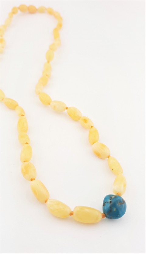 Ortası Turkuaz Taşlı Damla Kehribar Kolye (50 cm)