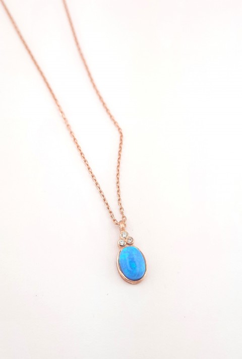 Oval Mavi Opal Taşlı Gümüş Kolye