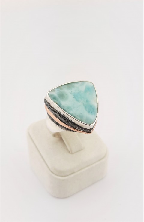 Üçgen Kesim Larimar Taşlı Gümüş Yüzük